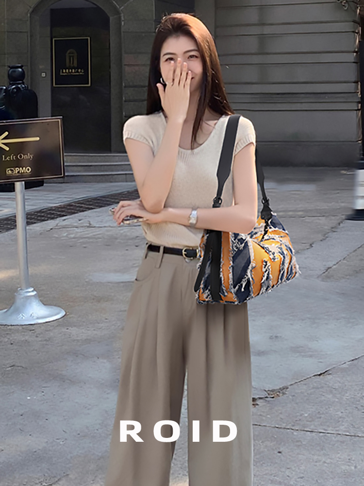 printed tshirt grey color printed tshirt grey color